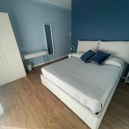 Hob Via Rausei Apartament