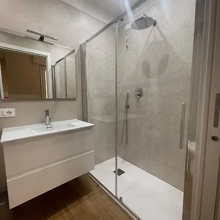 Hob Via Rausei Apartament Reggio di Calabria