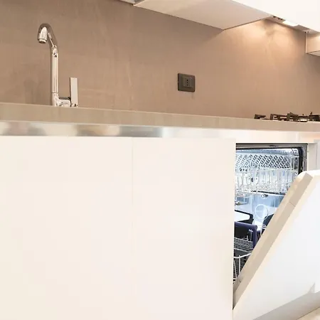 Hob Via Rausei Apartament *