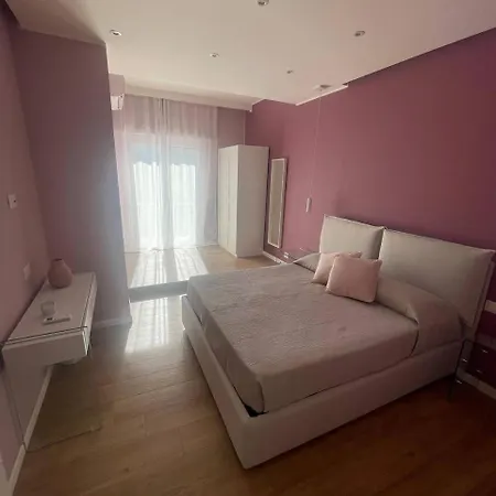 Hob Via Rausei Reggio de Calabre