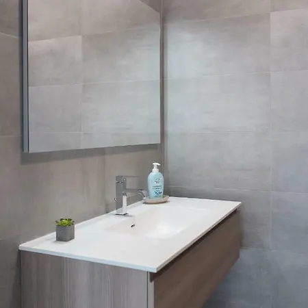 Appartement Hob Via Rausei